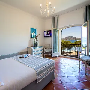 https://la-bastide-du-port.fr-provencehotel.com
